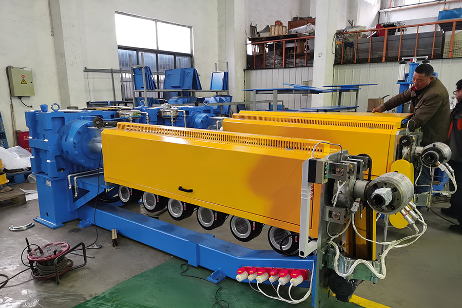 Líneas de producción de extrusión de cables fotovoltaicos